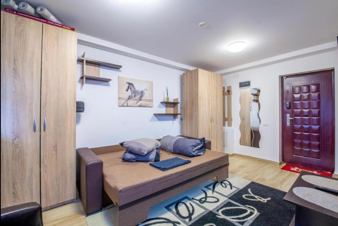 Studio Militari Residence Mr_1 Roşu Extérieur photo