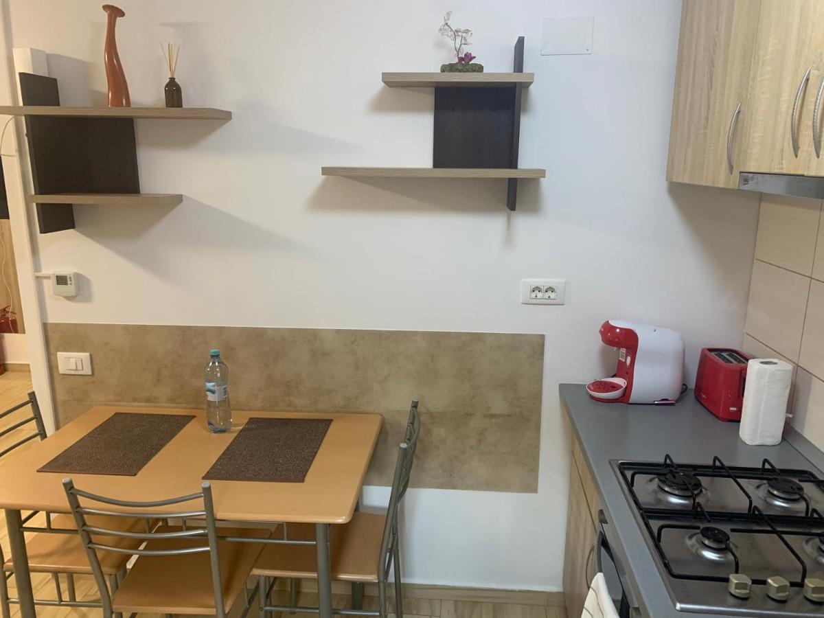 Studio Militari Residence Mr_1 Roşu Extérieur photo